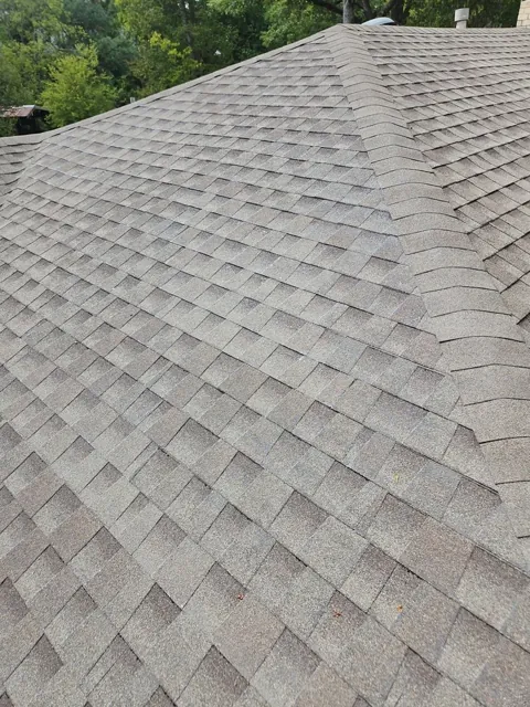 Close view of a gray shingle roof